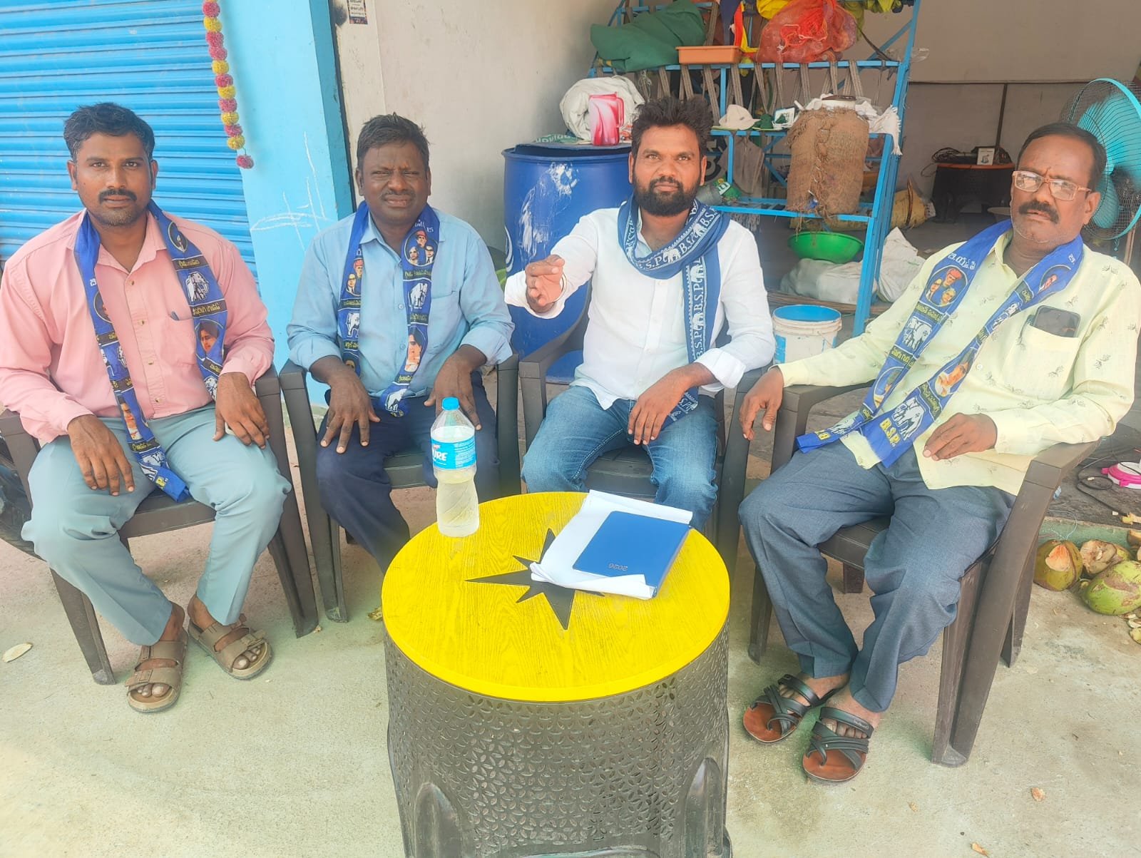 గంజాయి మత్తులో టీచర్‌పై కత్తులతో దాడి — డ్రగ్స్ నియంత్రణలో రాష్ట్ర ప్రభుత్వం విఫలమైందా?